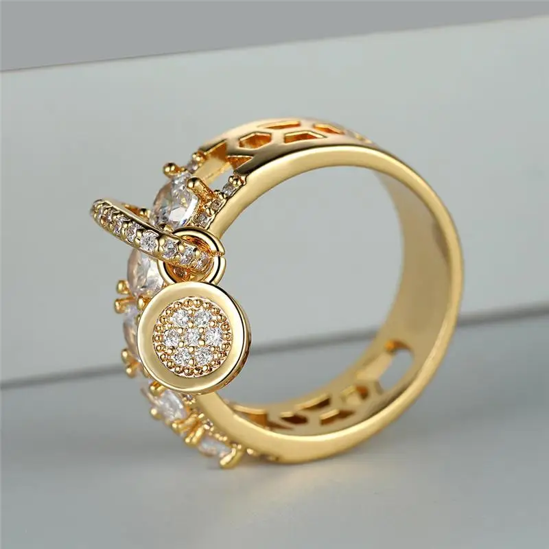 Charming Gold Ring for Any Occasion