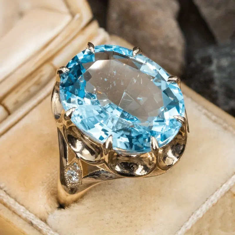 Stunning Gold Ring for Daily Wear