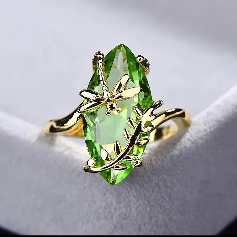 Romantic Gold Ring for Special Moments