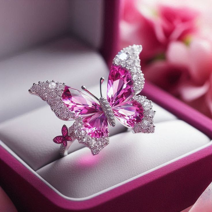 Beautiful Silver Ring with Unique Style