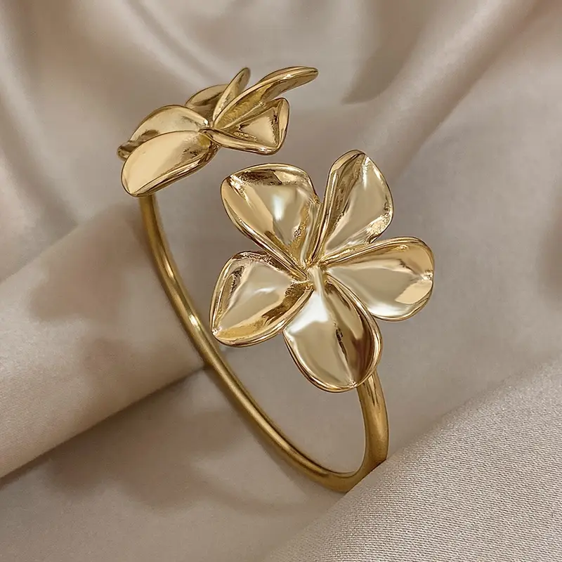 Elegant Gold Bracelet for Every Occasion
