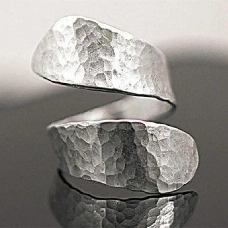 Romantic Silver Ring for Special Moments
