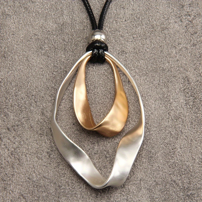 Elegant Gold Necklace for Every Occasion