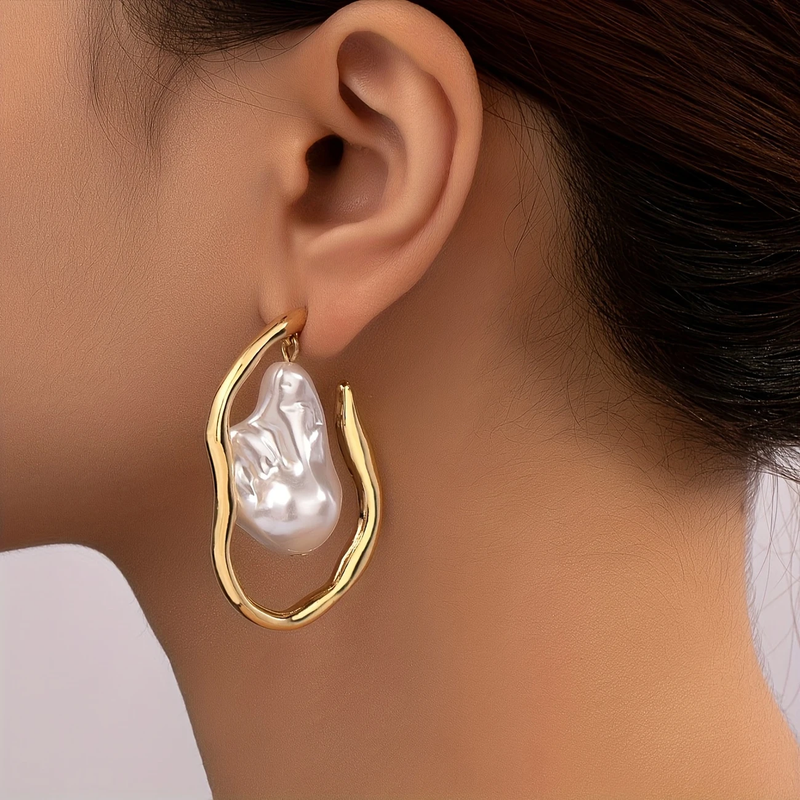 Delicate Artisan Gold Earring