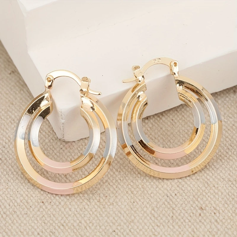 Elegant Gold Earring for Every Occasion