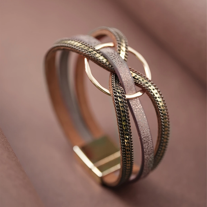 Stunning Gold Bracelet for Daily Wear