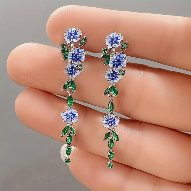 Charming Earring for Any Occasion