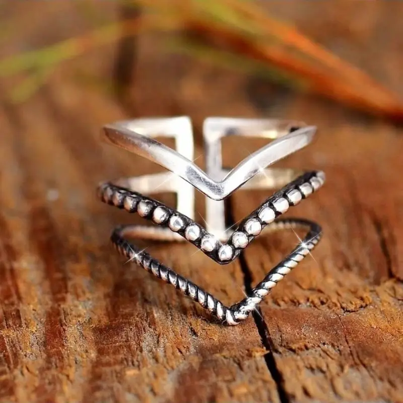 Elegant Silver Ring for Every Occasion