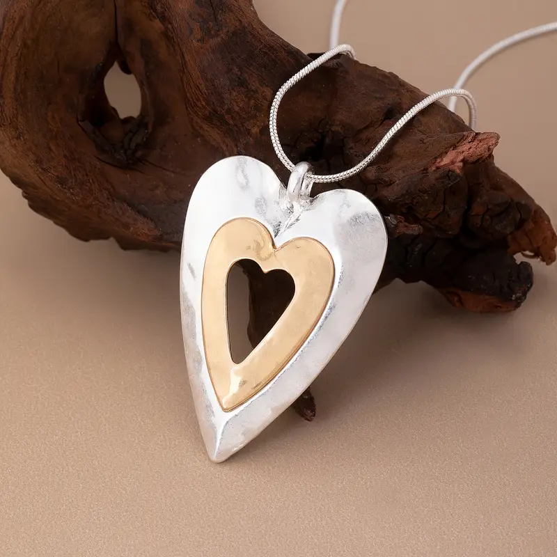 Elegant Gold Necklace for Every Occasion