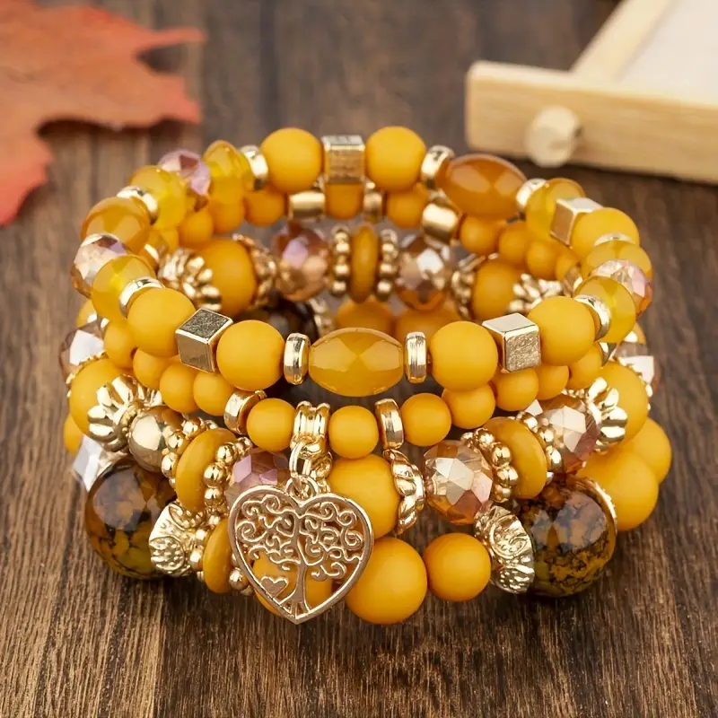 Charming Gold Bracelet for Any Occasion