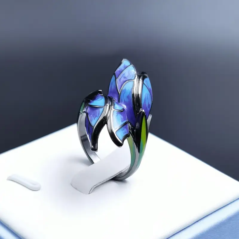 Beautiful Ring with Unique Style