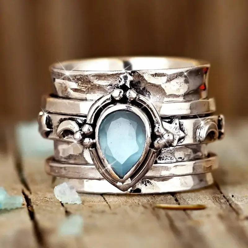 Classic Silver Ring with Timeless Appeal