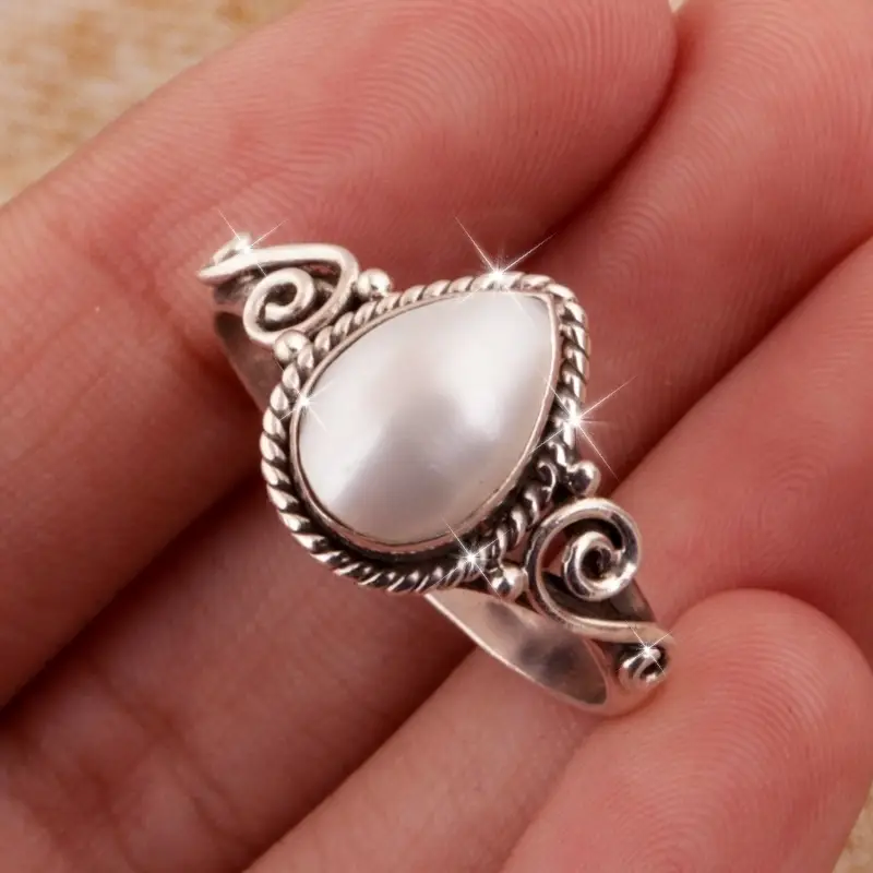 Romantic Silver Ring for Special Moments