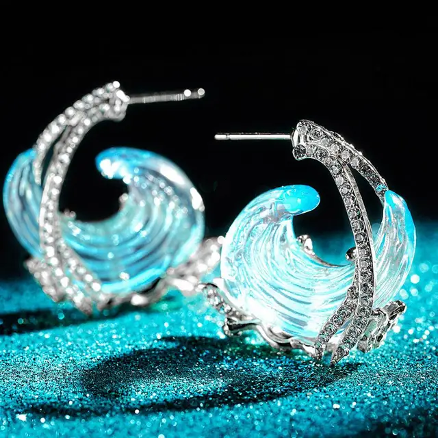 Romantic Earring for Special Moments