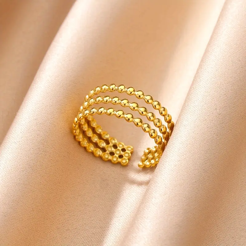 Stunning Gold Ring for Daily Wear