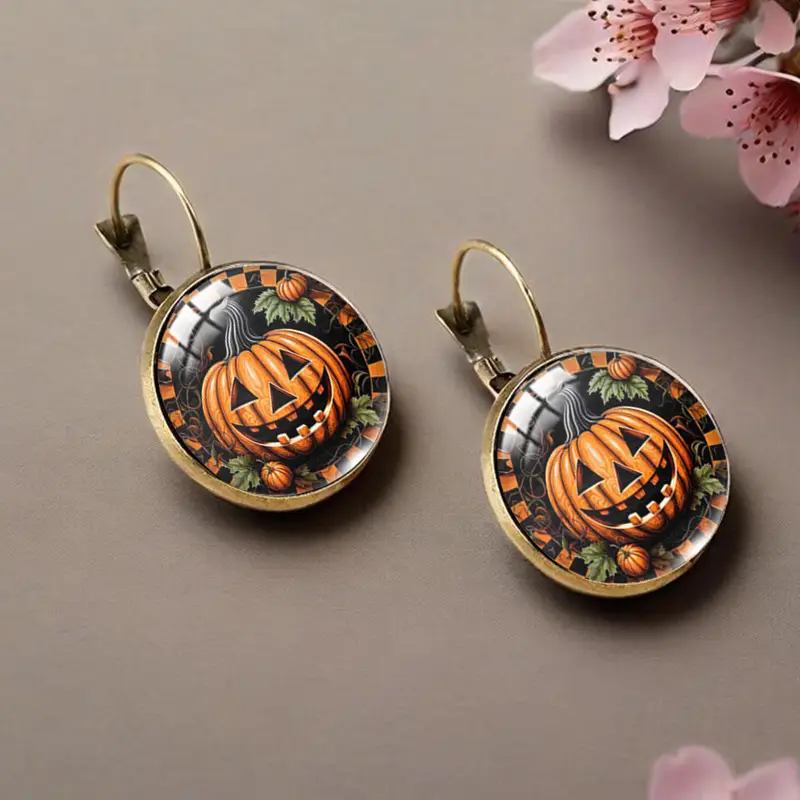 Charming Earring for Any Occasion