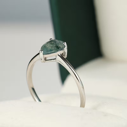 Charming Silver Ring for Any Occasion