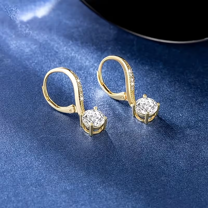 Charming Gold Earring for Any Occasion