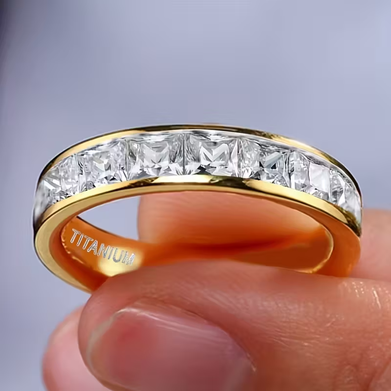 Stunning Gold Ring for Daily Wear