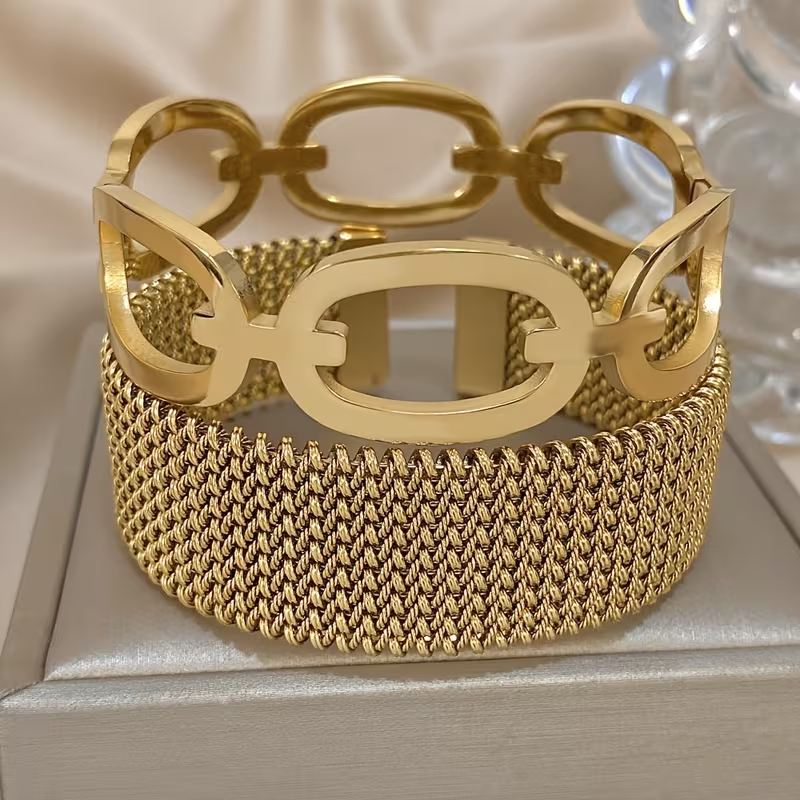 Delicate Artisan Gold Set