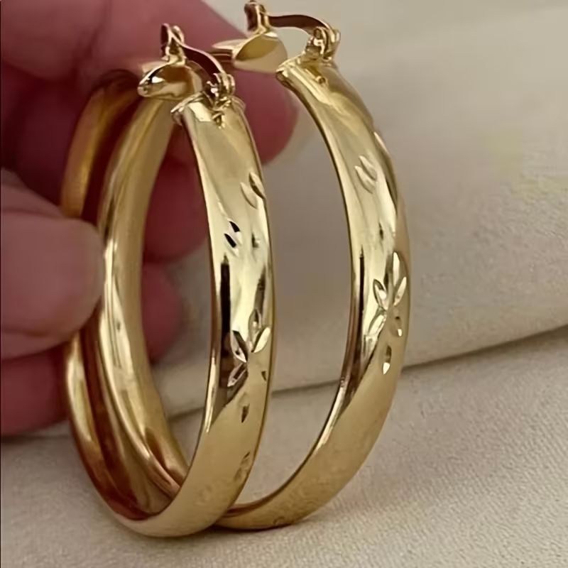 Vintage Handmade Gold Earring
