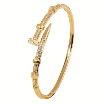 Beautiful Gold Bracelet with Unique Style