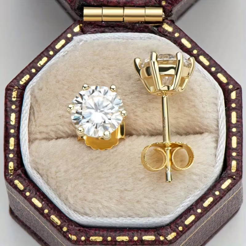 Delicate Artisan Gold Earring