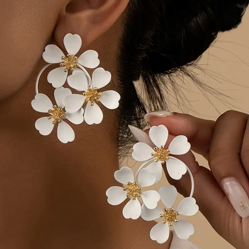 Stunning Earring for Daily Wear