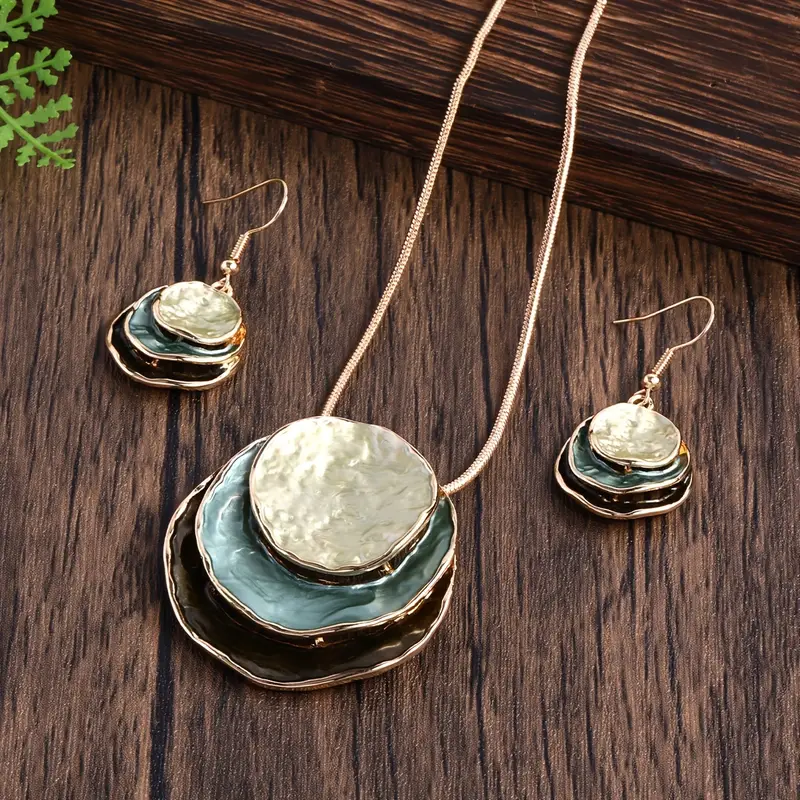 Delicate Artisan Set