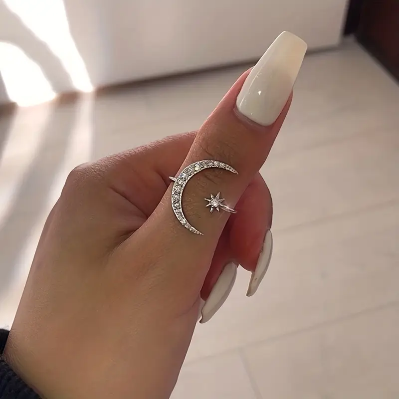 Beautiful Silver Ring with Unique Style