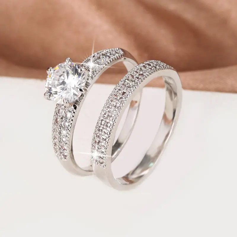 Beautiful Silver Set with Unique Style