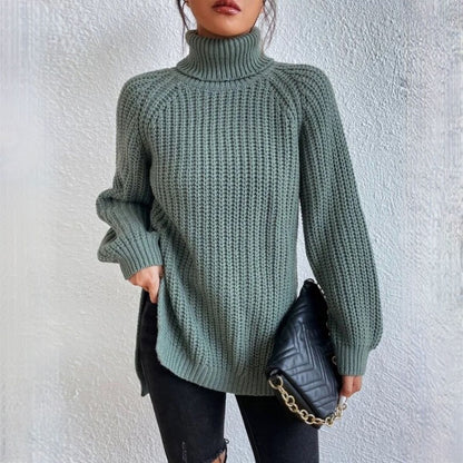 JO | Fashionable green turtleneck sweater