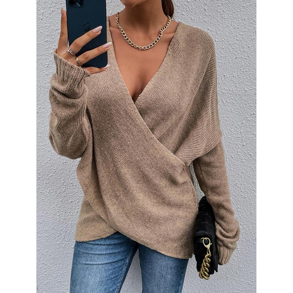JO | Sexy sweater with crossed front