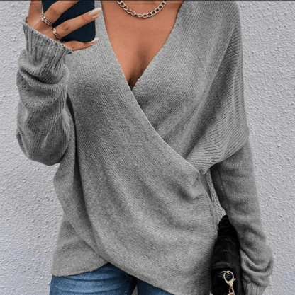 JO | Sexy sweater with crossed front