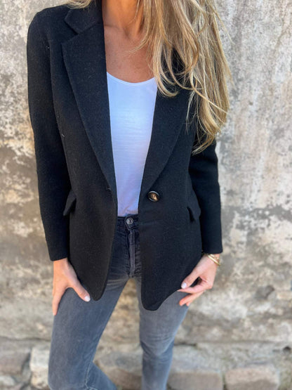JO | Elegant jacket with buttons for women