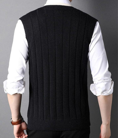 JO | Men's Knitted Striped Sweater