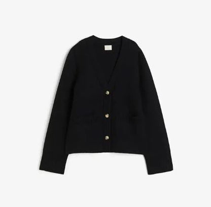 JO | Elegant Fashion Sweater
