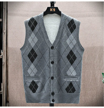 JO | Casual sleeveless sweater with V-neckline