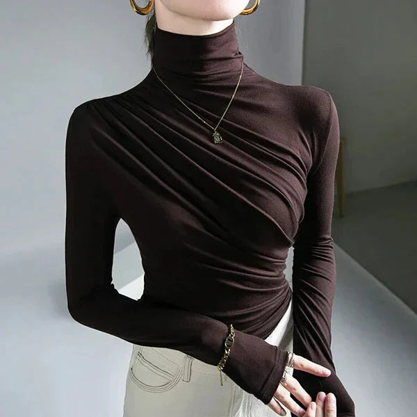 JO | Turtleneck sweater with pleats