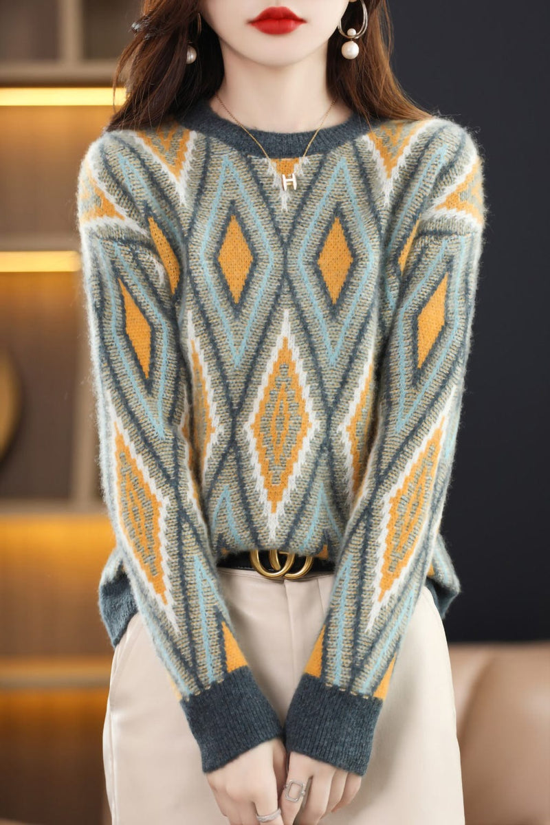 JO | Round neck knitted sweater 2024