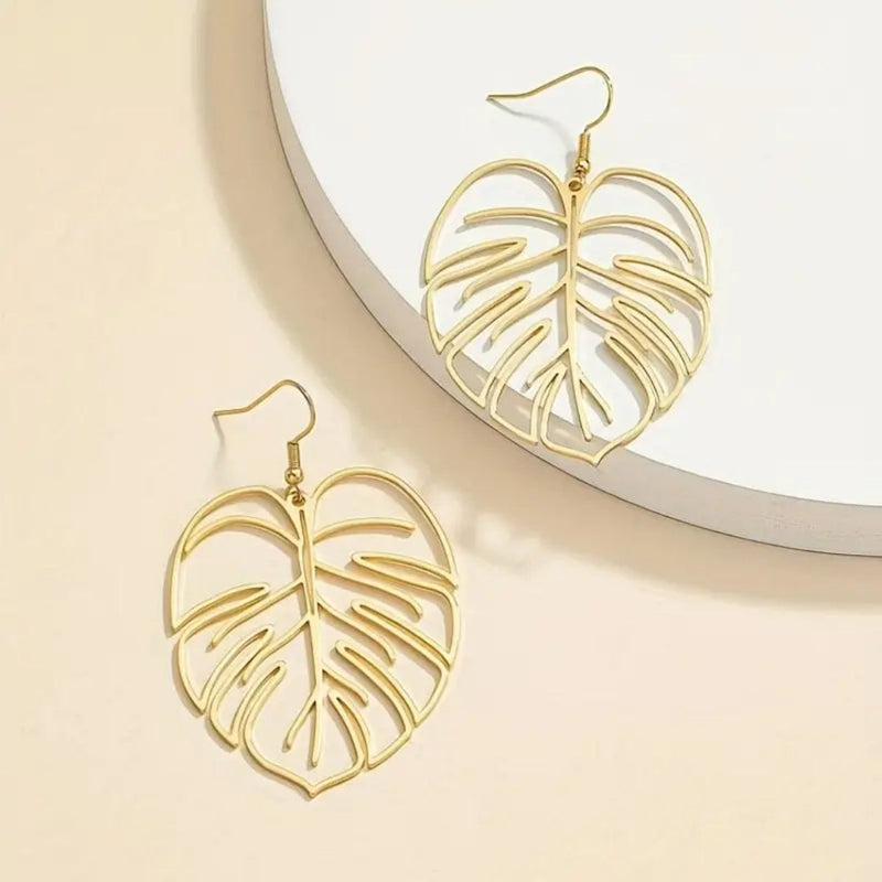Vintage Handmade Gold Earring