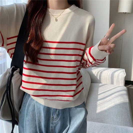 JO | Solid round neck sweater
