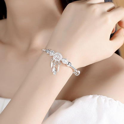 Classic Silver Bracelet with Timeless Appeal