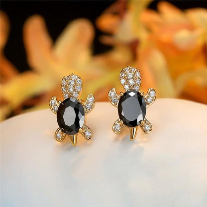 Romantic Silver Earring for Special Moments