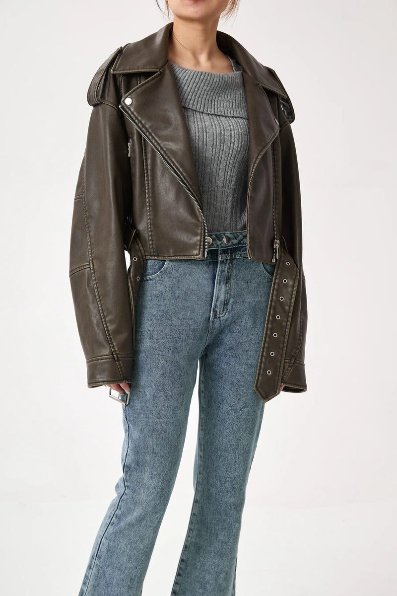 JO | Vintage & Stylish